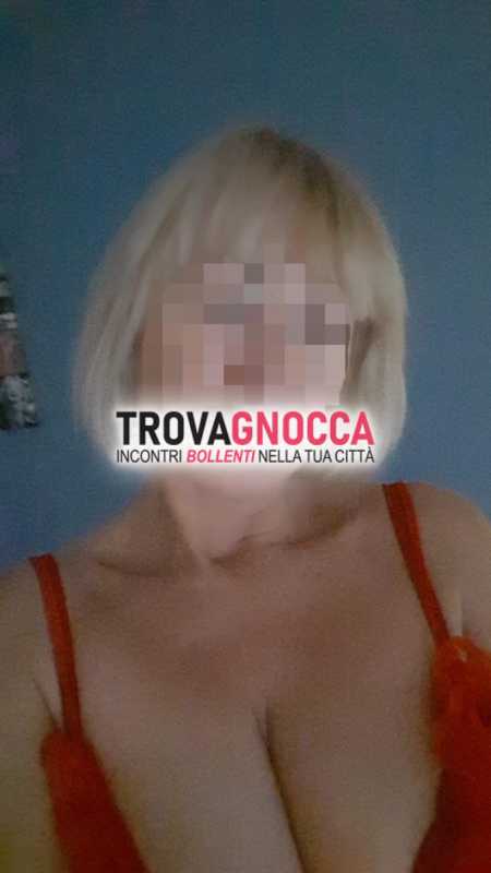 marina dolce e affascinante compagnia