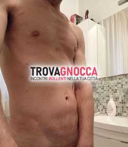 giovane single serio educato non mercenario coppie pari requisiti