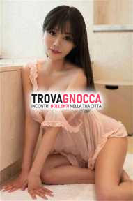 foto verificate al 100 nuova ragazza ottima riservatezza nel suo appartamento. se cercate momenti speciali proponiamo massaggi completi ogni aspetto. È davvero bravissima.