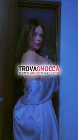 appena giunta💯 ❤️la piÙ troia della❤️‍🔥foto💯❌💯una vera 💣bomba💣incantevole ❤️💥💥💣🍓maestra dell'arte pompino