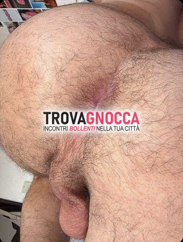 amo leccare membro degli stranieri particolare degli indiani e dei neri che sono miei preferiti.