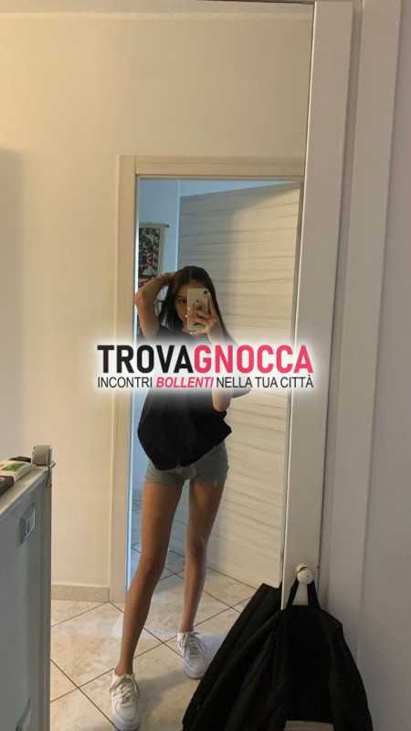ragazza italiana videochiamata erotica o miei video bollenti