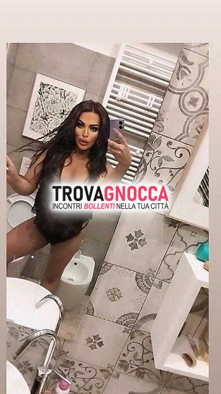 milf giunonica perversa e burrossa vacca che sape succhia cazzi disponibile h24 momenti sensuali o se preferisci raggiungermi 