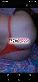 trav porca e incantevole giovani turisti lecce carsex max 30enni.