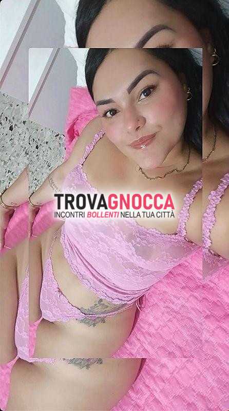 sono sofia 🌸 appena arrivata 💘 sexy e spregiudicata. questa donna ha bocca calda e vagina bagnata che aspettano solo essere riempite.