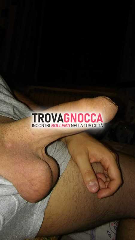 cerco ragazza clitoride importante