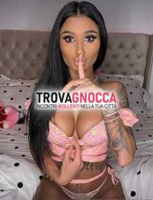 jesi novità raggiungo e sono pronta ricevere tuo desiderio 😉 prima volta città sono 22enne ex- studentessa 🔥 __❤_shenoa__ e ti assicuro che mia vagina è profumata rosa. non esitare leccami vagina un'esperienza unica 💯❌💎💯❌💎 vera.