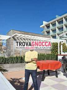 imprenditore rimini cerca affascinante ragazza audace shopping sfrenato e sorprendenti regali.