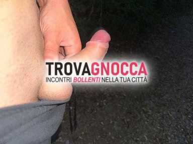 ragazzo italiano scandiano bel cazzone pronto svuotare preferibilmente trav