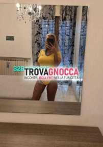 inna rumena 💖 È bambolina caldissima che ti farÀ sentire desiderio irresistibile 🍭🍭 preparati perderti nei suoi abbracci e rimanere senza fiato.💖💋