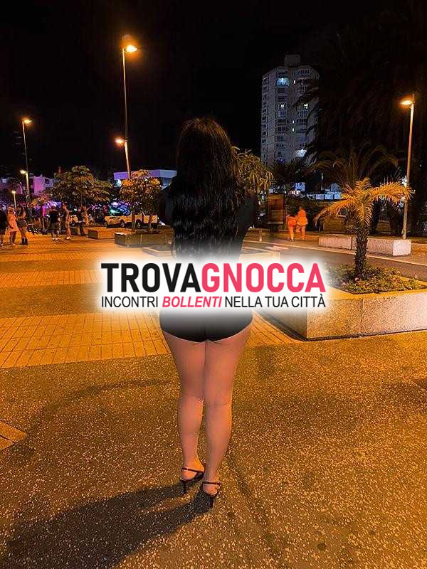 ospito e raggiungo prima volta napoletana⛔️completa🔥 ragazza sensuale e affascinante perfetta amante dei preliminari‼️ foto verificate💯