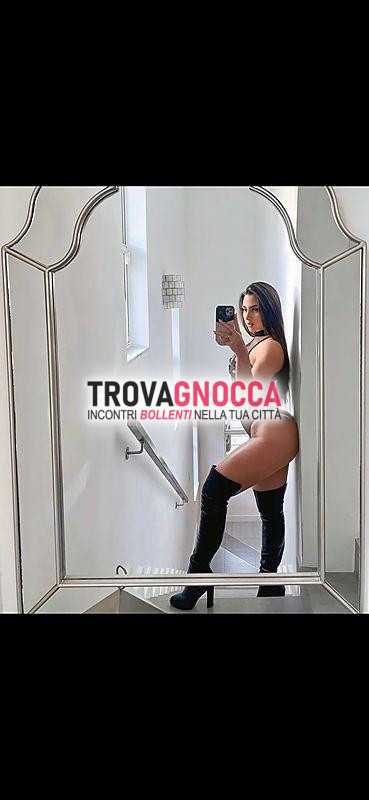 cristal app. arrivat💖super completa molto coccolona sburrami sulle tette e bocca farlo ovunque vera porcellina sensuale e affascinante miscela perfetta serata indimenticabile