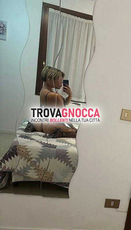 prima volta savona ema italiana femmeboy che ti offre massaggi professionali mozzafiato 💋