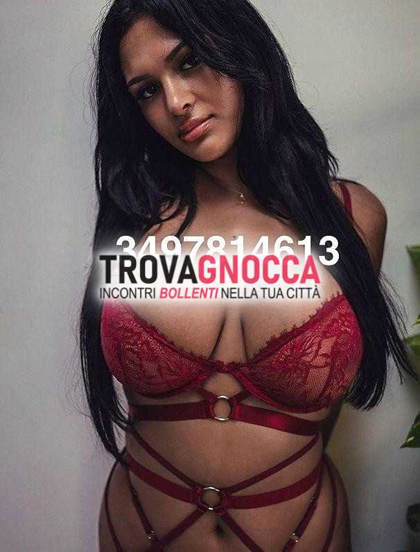 nuova arrivata 😍😍💕👅😍femmina sensuale e sexy prima volta incantevole veramente esperta 😍😍😋letto. vieni scoprirmi sono top 😍😍😍😈😋👅