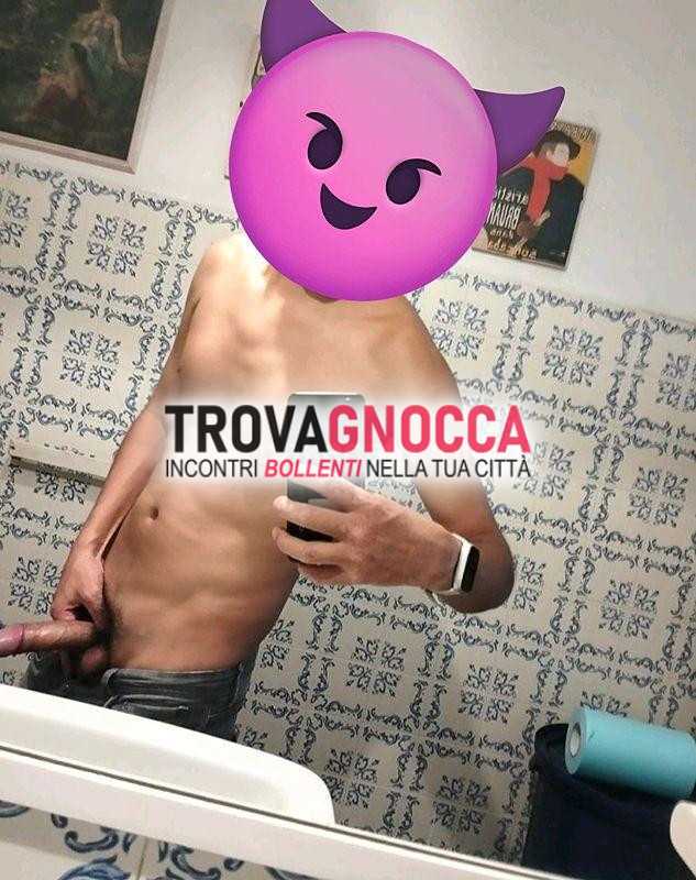 😈🍆🔥firenze nuovo giovane toro attivo dotato 20cm🔥😈🍆