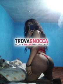 nuova milano È mia prima volta e sono porca troia nel letto vieni scopare