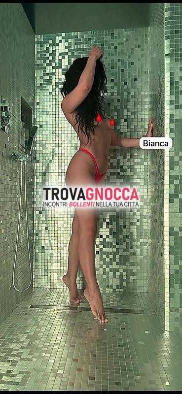 doccia e idromassaggio compagnia ideale prenotare chiamate solo.