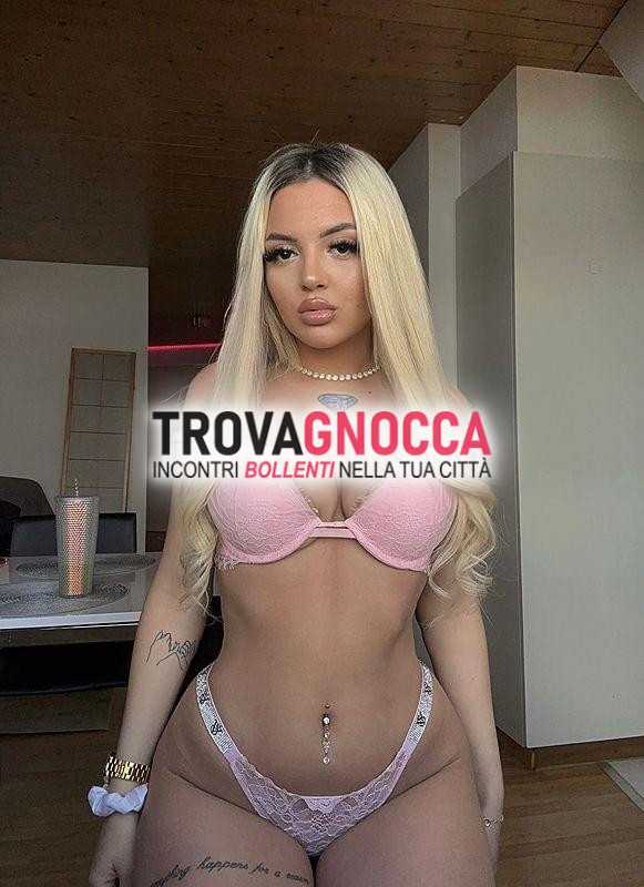 nikole💥💥💥💥appena arrivata sono giovane dolce sensuale e seducente tutta assaporare foto autentiche al 100💋💋💋💋