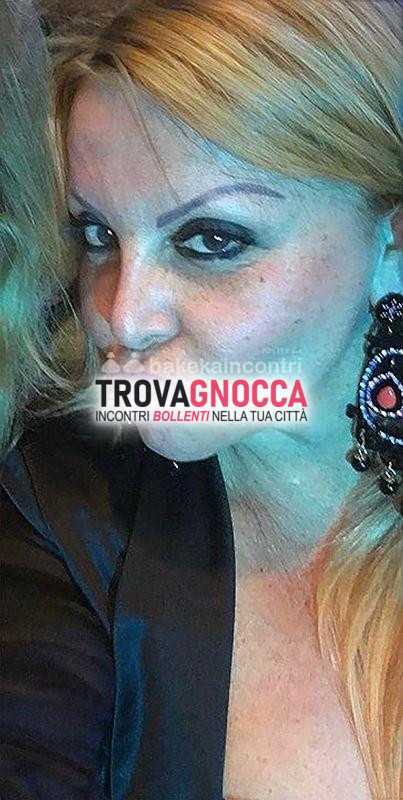 desy tettona calda e troia ti aspetta un’esperienza indimenticabile godi bocchino naturale venuta che ti lascerÀ senza parole. se vuoi posso esplorare anche mio lato b anale. raggiungo tutte tue fantasie e sono disponibile video chiamate. vieni scoprire divertimento