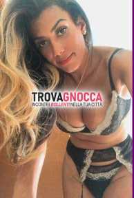 transessuale splendida sia attiva che passiva 🤤 super completa un’esperienza indimenticabile