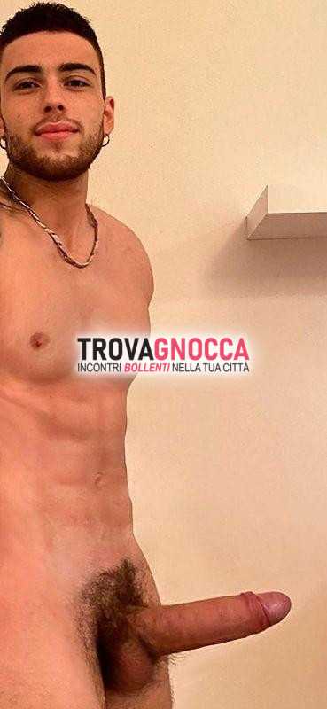 🤑 martinsicuro sono simone italiano gentile e disponibile momenti cam o casa tua zona. qui realizzare ogni tua fantasia