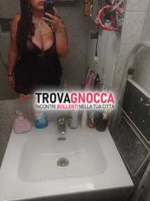 magnifica italiana curvy disponibile non vedo l'ora accogliervi 💦💦👅👅💋
