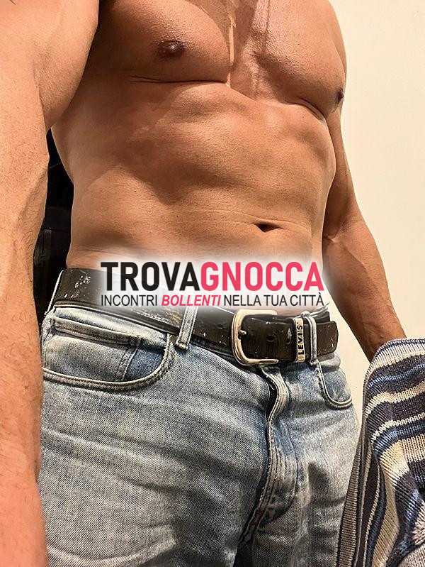 singolo esperto e desideroso disponibile incontri dedicati esclusivamente coppie interessate momenti piccanti ed emozionanti. solo lei.😋