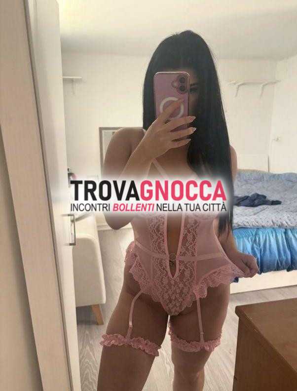 💋 dolce mora 🍒 sensuale passionale e super hot 🔥🔥 vieni gustarmi 😍