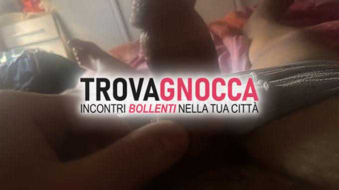 uomo 46 anni riservato cercando donna momenti piacevoli e intensi