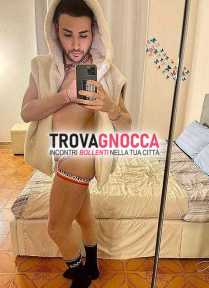passivo italiano 25 anni cerca attivo fino 30 anni incontro immediato