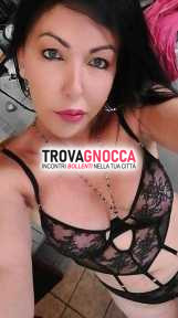 incantevole ragazza fascino irresistibile e corpo mozzafiato alta 178 cm puro desiderio.