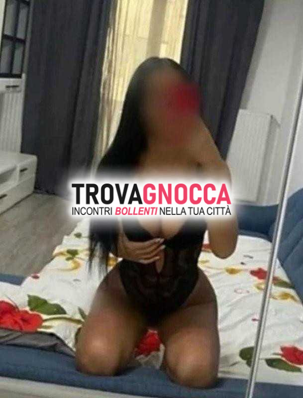 prima volta italiana esploro anche lato b