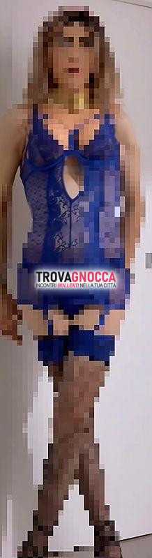 trav controlla foto. dalle 1.00 fino al mattino ospito foto bitetto. se preferisci non essere riconosciuto indosso cappuccio sul viso.