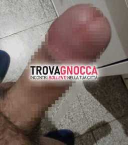 ragazzo cerca donna matura o coppia matura incontro intenso adesso