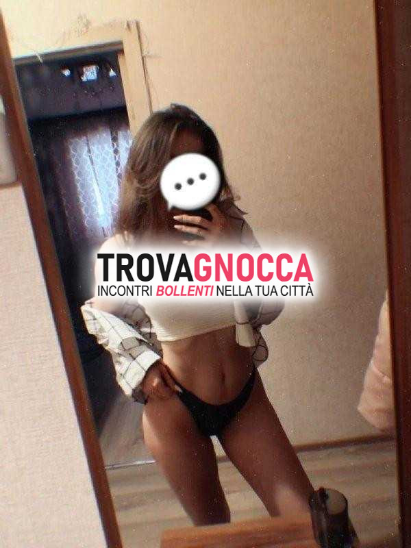 ella nuova ragazza arriva dall'ucraina.