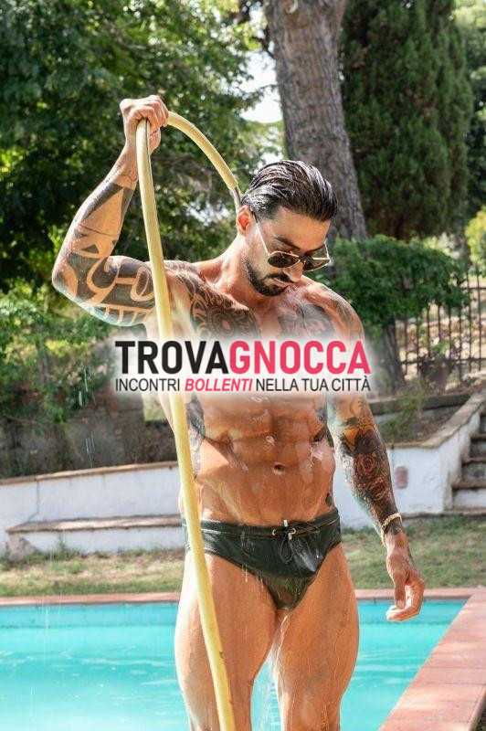 massimo ragazzo 🇮🇹italiano 🇮🇹a catania è disponibile momenti puro piacere focus speciale sul sesso. accoglie anche coppie e donne pronte esplorare nuove avventure. contattami al 📞 my.