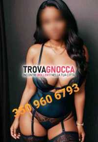 zona lungomare💖 io sono zoe appena arrivata e sono qui prima volta questa zona💖 vengo offrirti momenti pura sensualità💖 sono bellissima bambola sensuale pronta farti divertire 💖