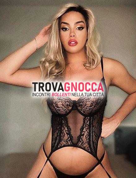 𝔗𝔬𝔭 𝔗𝔯𝔞𝔫𝔰 - camila muniz 💕