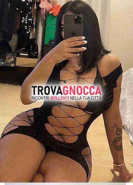 amelia incantevole maestra piacere sessuale 🔥 desidero regalarti massimo senso piacere🔥 bocca irresistibile 💖