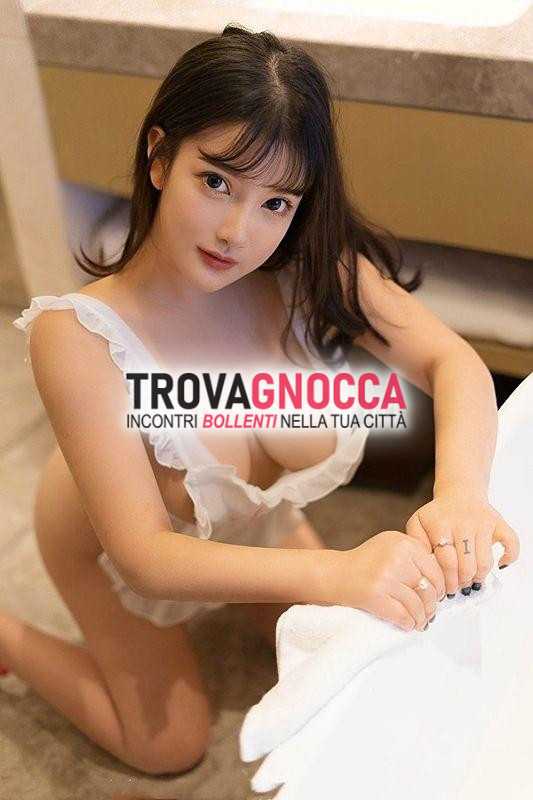 🎀 oggi nuova ragazza orientale fantastica e seducente ❤️yoyo e maria ❤️un bocchino al naturale 69 e scopar🎀