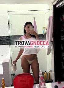 😋appena arrivata cittÀ mia prima volta foto reale garantite 😋😋dolce miele e calda sexy e sensuale disponibile 24 ore 24 😋appena arrivata cittÀ mia prima volta foto reale garantite 😋😋dolce miele e calda sexy e sensuale disponibile 24 ore 24