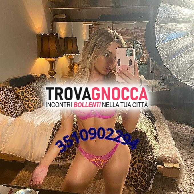 borgo martella🎀mya🎀È finalmente qui🎀offre ogni genere massaggi È professionista che ama preliminari lunghi e ricchi intensitÀ e desiderio.