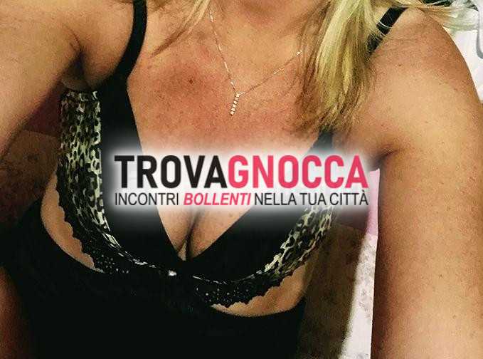 bionda milf italiana cercando compagnia uomini brillanti e cordiali 😍 nessun straniero solo messaggi whatsapp