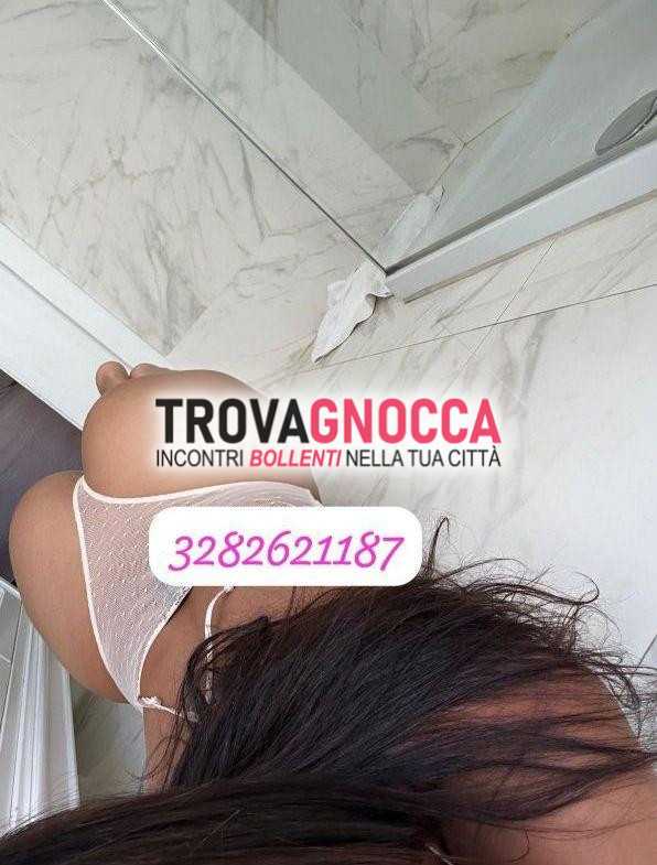 chanel💎💎 spettacolare e incredibile modella raffinata e sensuale educata e seducente amante dei tacchi alti. foto autentiche