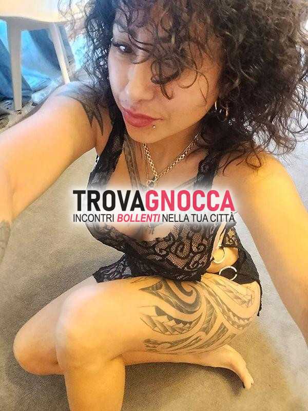 amanda incendiaria vera bomba sexy 💥💣💣 solo oggi