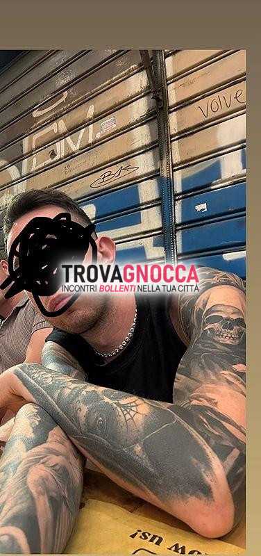 sono giovane alla ricerca donne mature e milf intriganti non esitare contattarmi organizziamo insieme