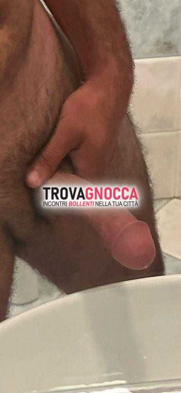 cerco donna sono marocchino e sono pronto conoscere qualcuna interessante