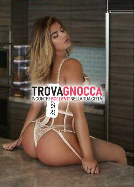 app. È arrivata dea dei massaggi un'assoluta specialista dei preliminari che ti lascerÀ senza fiato completa ninfomana e multiorgasmica💦 giocchini particolari squirting💦 e pissing🤤. preparati scoprire ogni grazia suo lato b