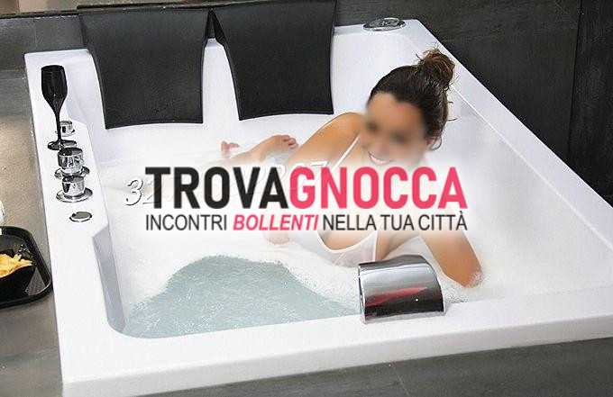 👄 battipaglia martina 👄 È ragazza dolce e sensuale 💖👄 propone massaggi e tanto altro.👄 no stranieri