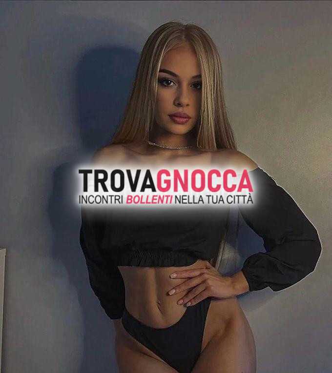 ❤️nuova bionda ❤️ti raggiungo casa un'esperienza carsex indimenticabile ❤️